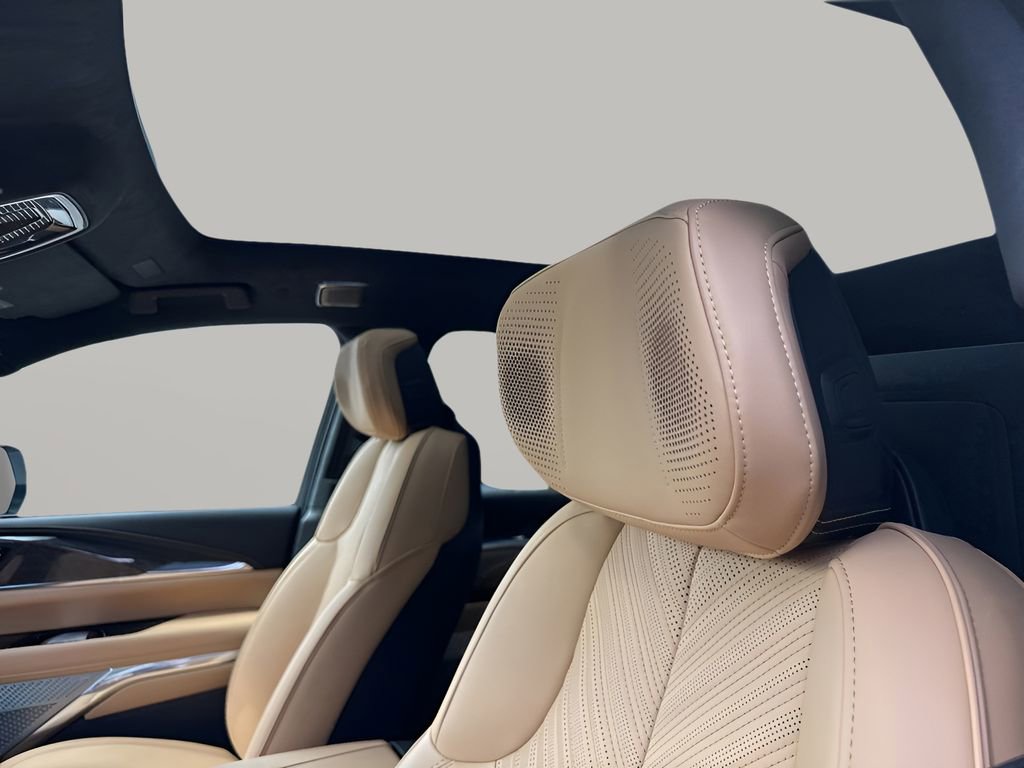 New 2025 Cadillac Escalade IQ Luxury 2 AWD/4WD image 29