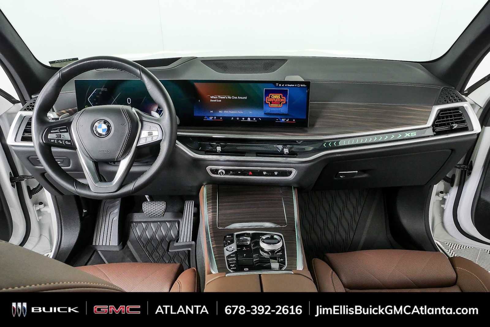 Used 2026 BMW X5 xDrive40i w/ Executive Package AWD/4WD image 18