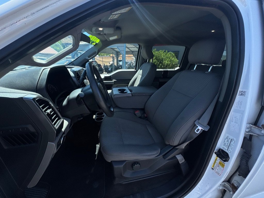 Used 2018 Ford F150 XLT w/ Trailer Tow Package image 9