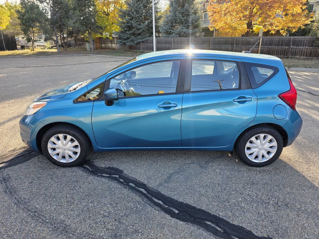 Used 2016 Nissan Versa Note SV FWD image 2