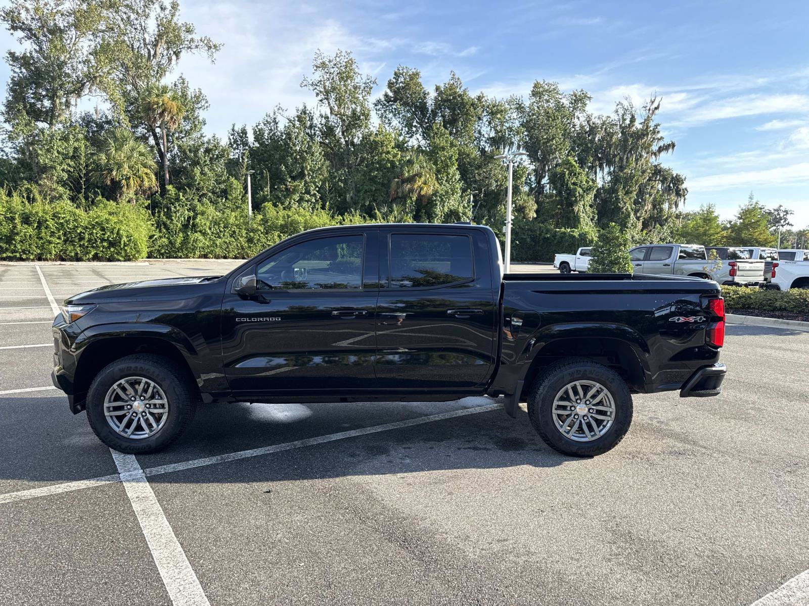 Used 2026 Chevrolet Colorado LT w/ LT Convenience Package AWD/4WD image 6