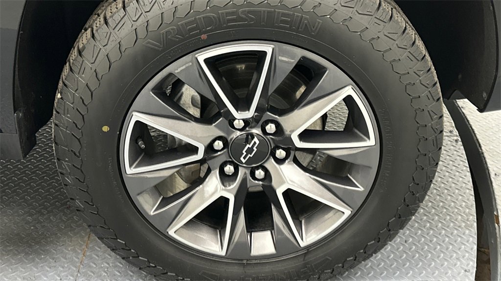 Used 2021 Chevrolet Tahoe Z71 image 22