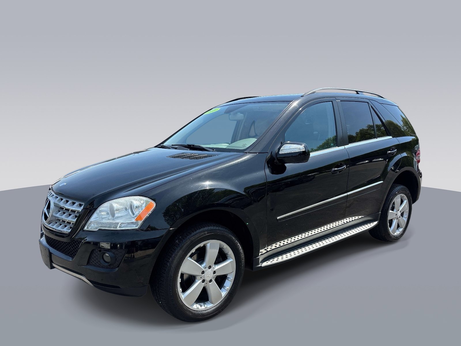 Used 2010 Mercedes-Benz ML 350 4MATIC image 5