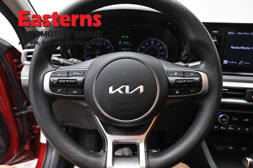 Used 2023 Kia K5 LXS FWD image 10