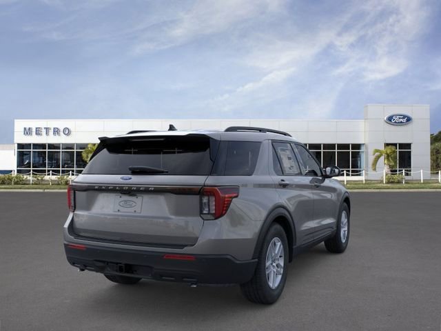 New 2026 Ford Explorer Active RWD image 8