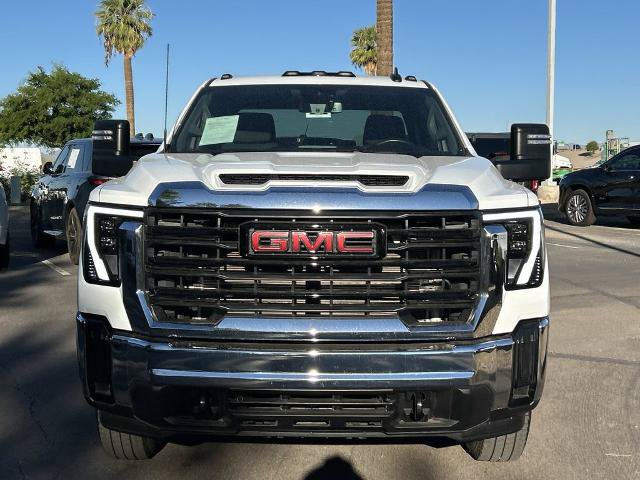 Used 2026 GMC Sierra 3500 Pro w/ Convenience Package AWD/4WD image 3