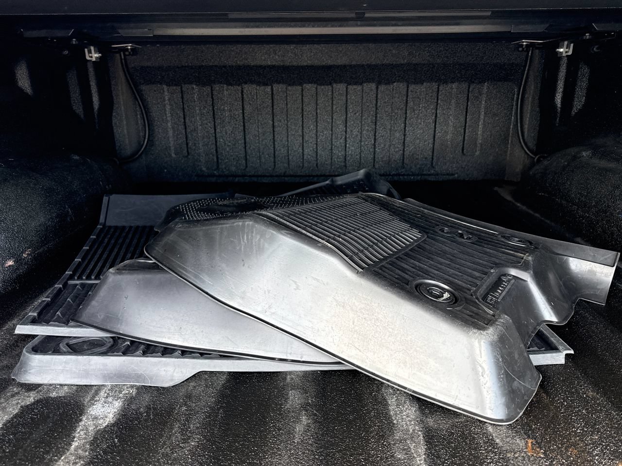 Used 2019 RAM 1500 Laramie AWD/4WD image 10