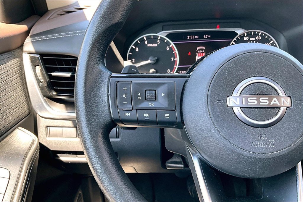 Used 2023 Nissan Rogue SV AWD/4WD image 11