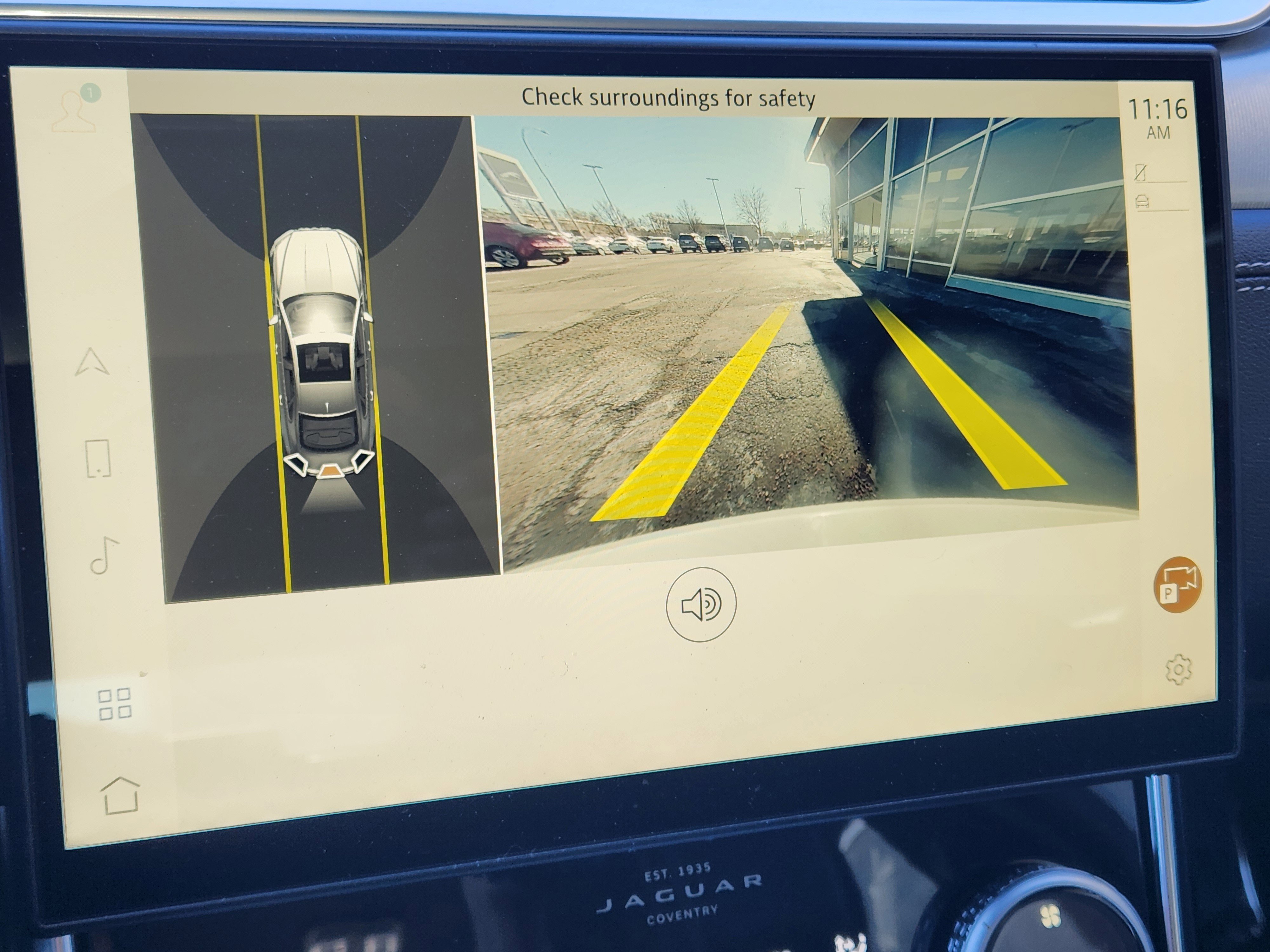 Certified 2024 Jaguar XF R-Dynamic SE image 25