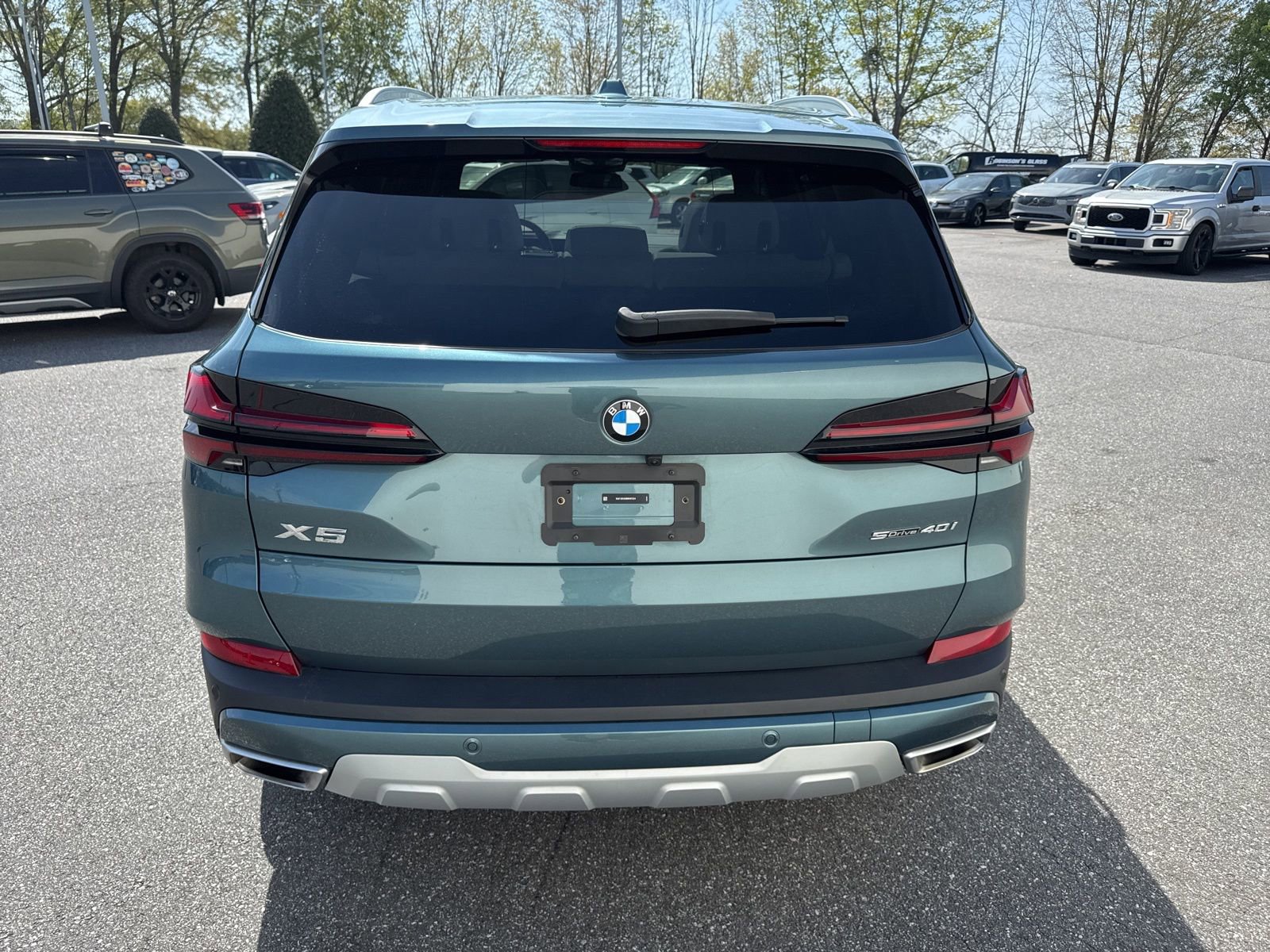 Used 2024 BMW X5 sDrive40i w/ Premium Package image 6