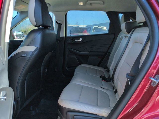 Used 2022 Ford Escape SEL w/ Technology Package image 16