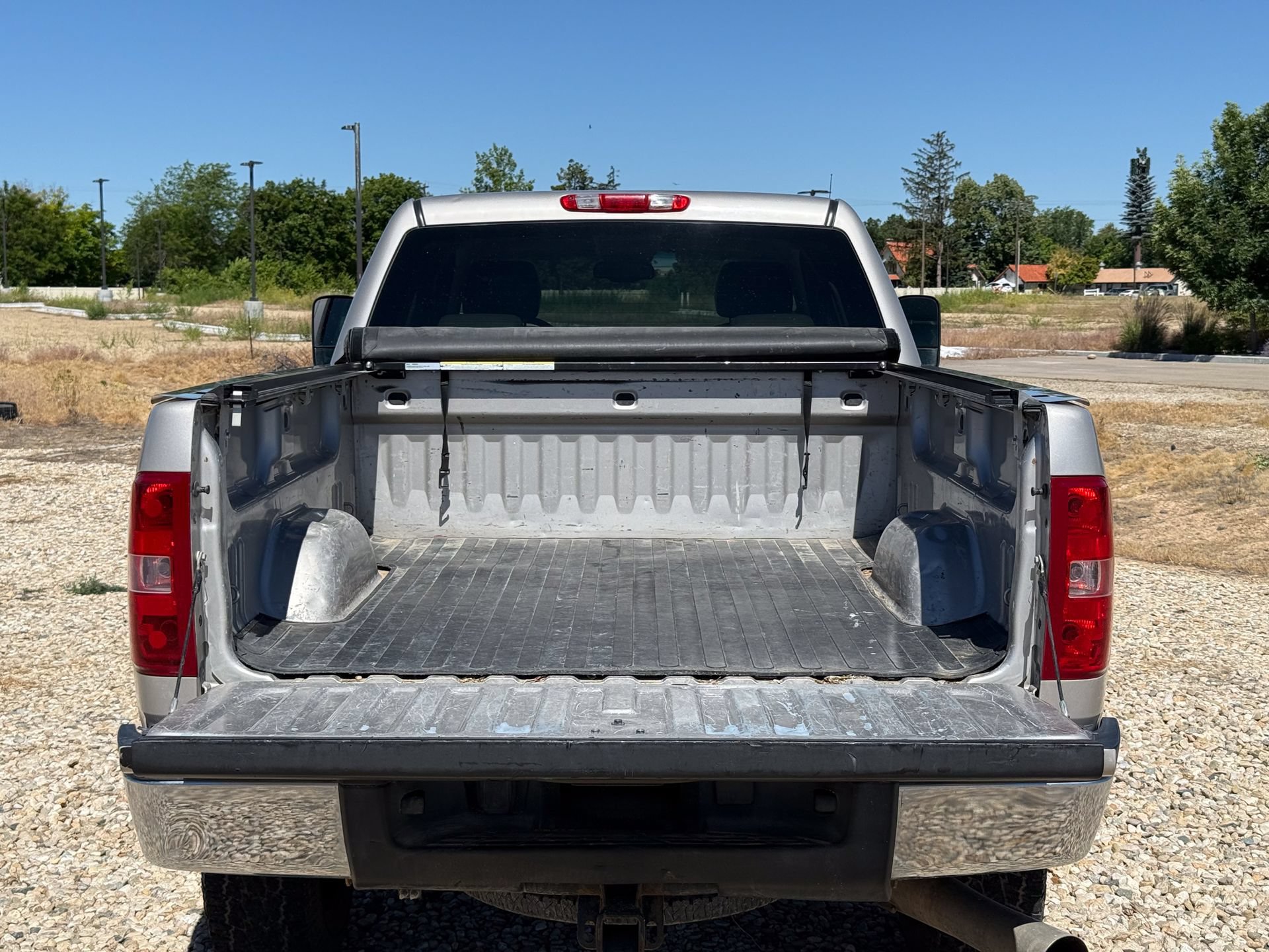 Used 2008 Chevrolet Silverado 2500 LTZ w/ EZ-Lift Tailgate Package AWD/4WD image 6