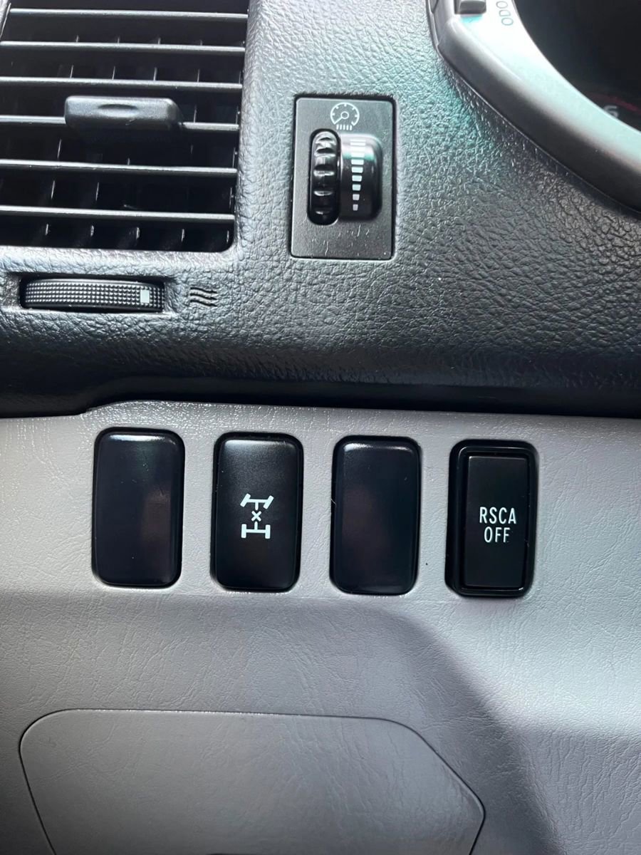 Used 2005 Toyota 4Runner Sport image 17