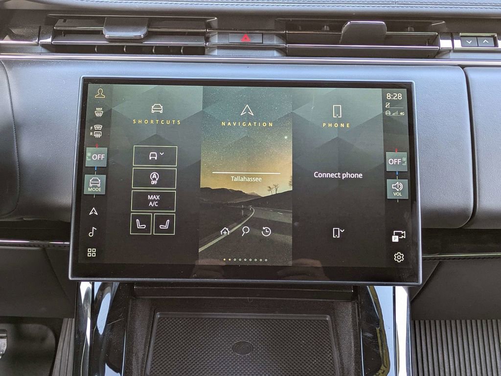 Used 2024 Land Rover Range Rover Sport SE AWD/4WD image 19