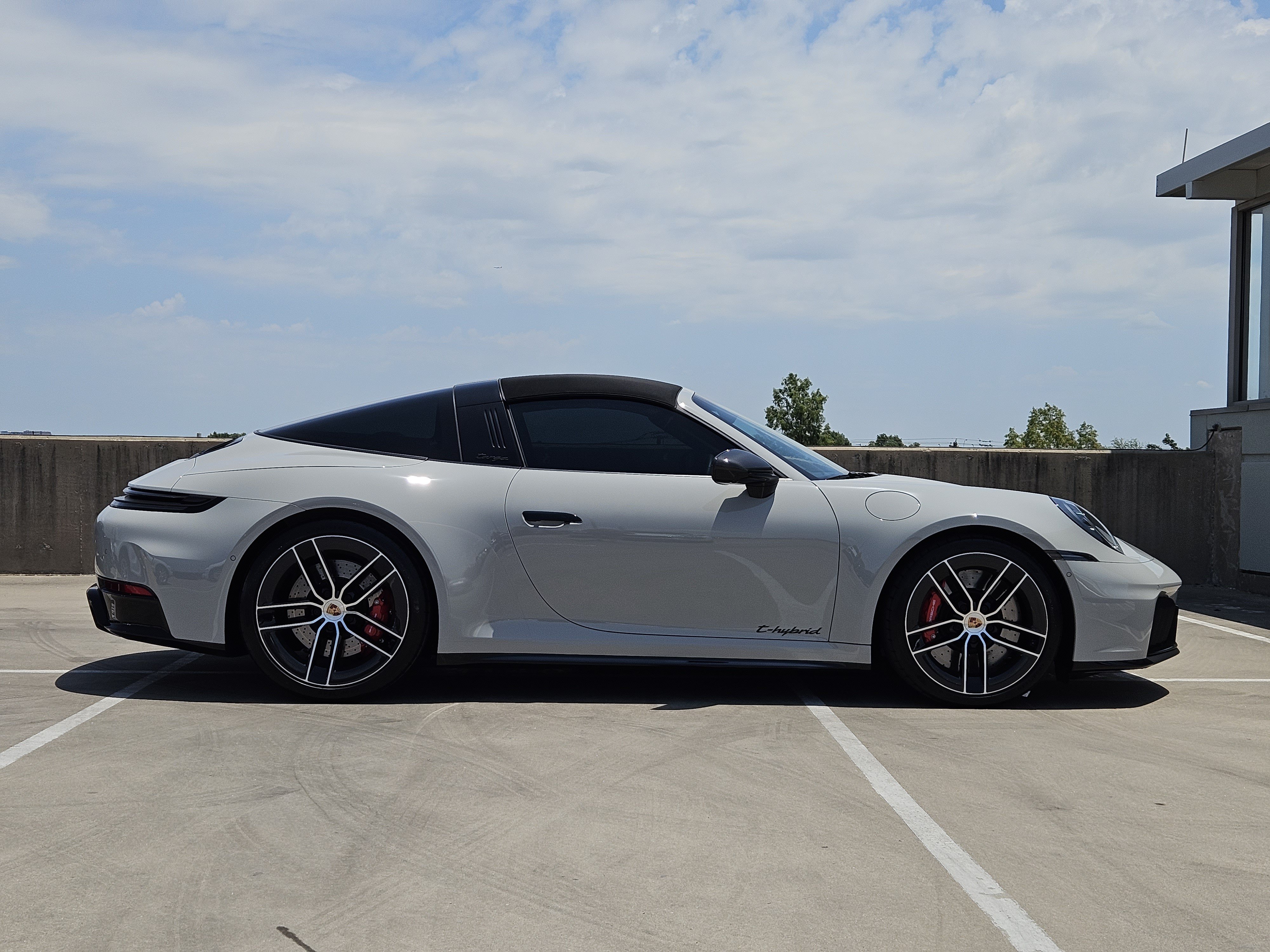 Certified 2026 Porsche 911 Targa 4 GTS AWD/4WD image 9