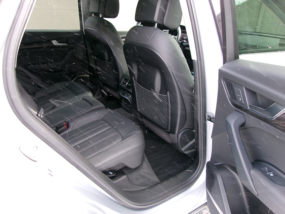 Used 2020 Audi Q5 2.0T Premium Plus w/ Premium Plus Package AWD/4WD image 15