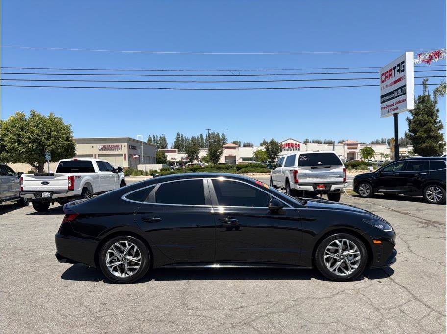 Used 2023 Hyundai Sonata SEL w/ Convenience Package FWD image 3
