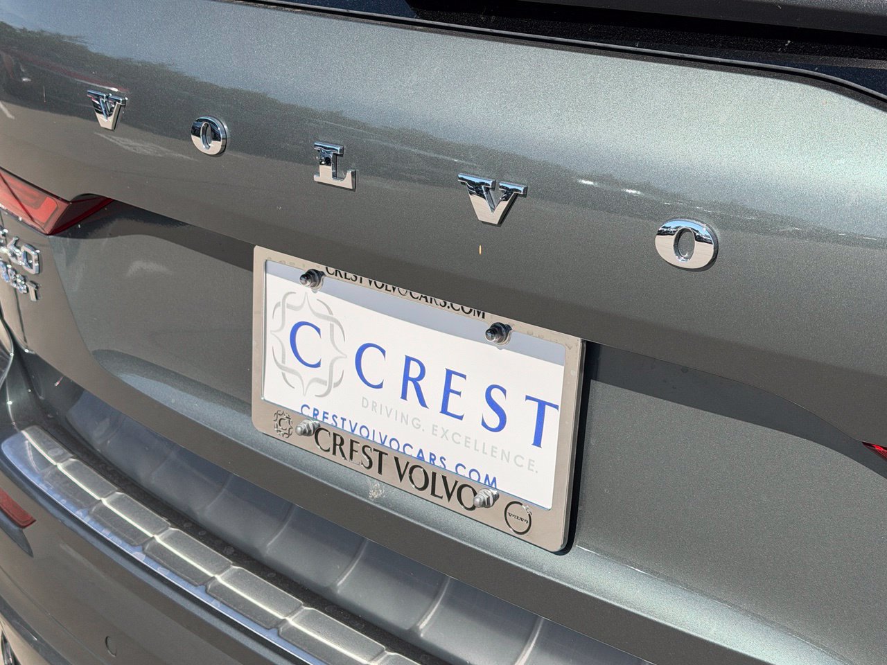 New 2027 Volvo XC60 B5 Plus AWD/4WD image 7
