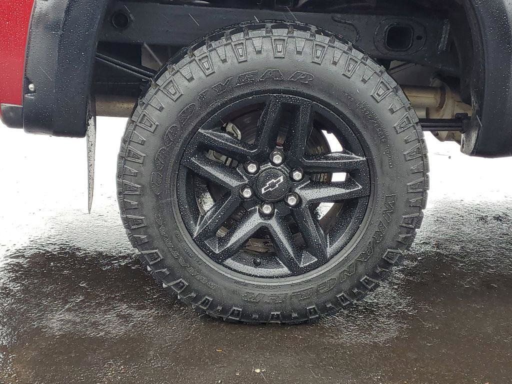 Used 2020 Chevrolet Silverado 1500 Custom Trail Boss w/ Custom Convenience Package image 28