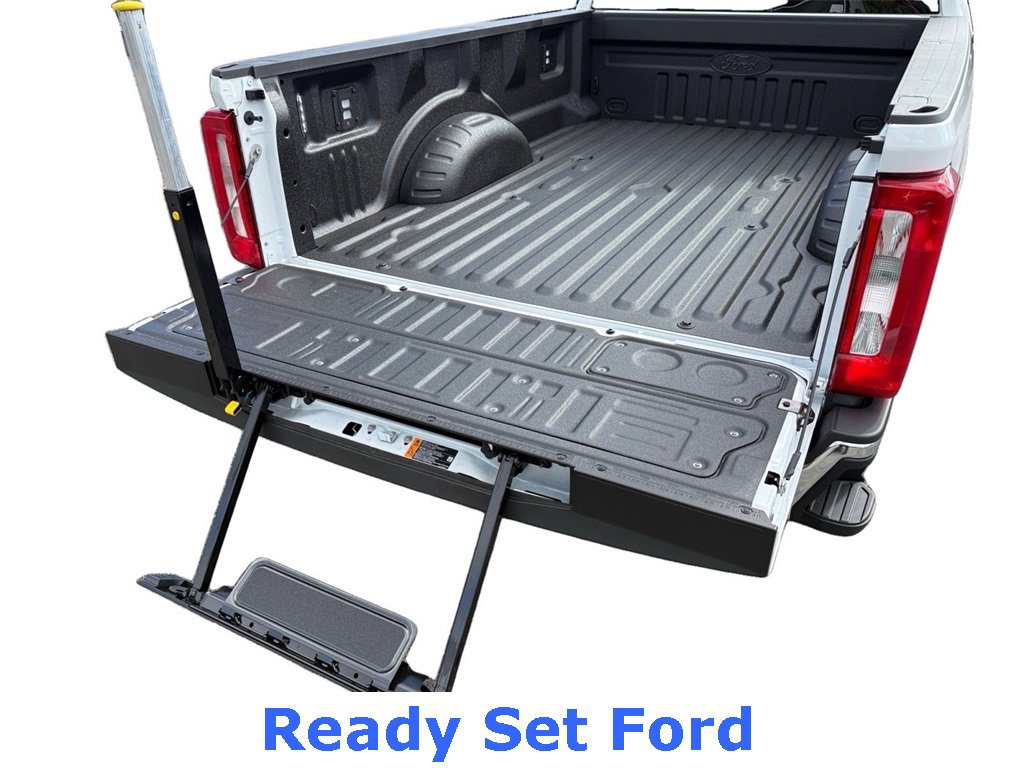 New 2026 Ford F350 XLT image 10