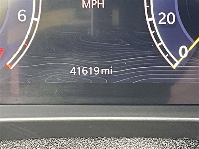 Used 2022 Jeep Grand Cherokee L Laredo w/ Luxury Tech Group I image 29