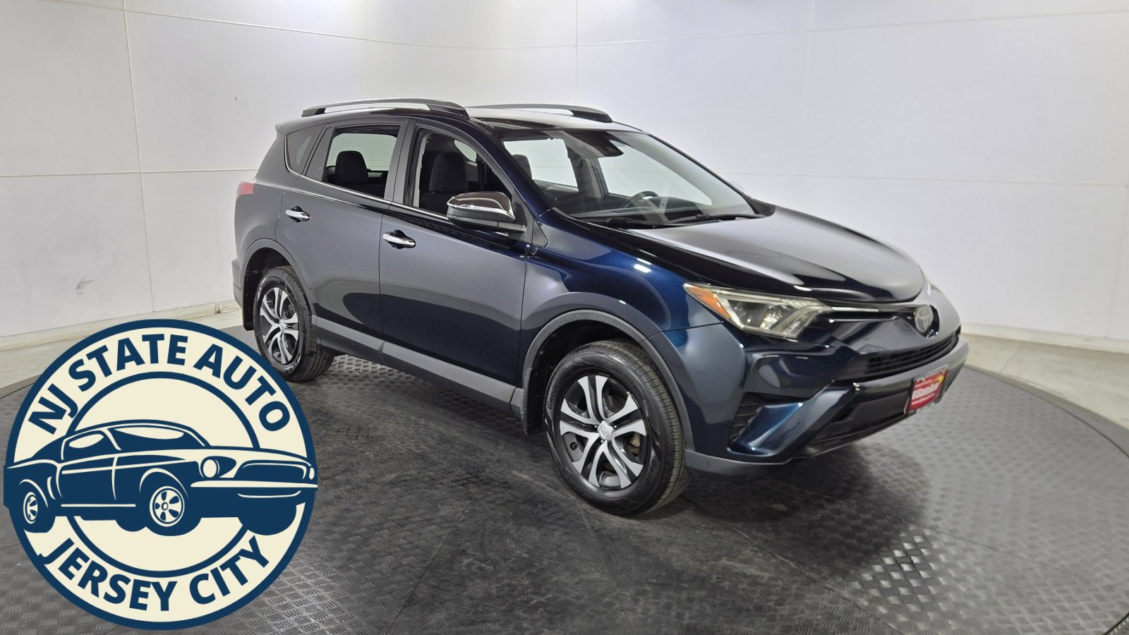 Used 2018 Toyota RAV4 LE w/ All Weather Liner Package