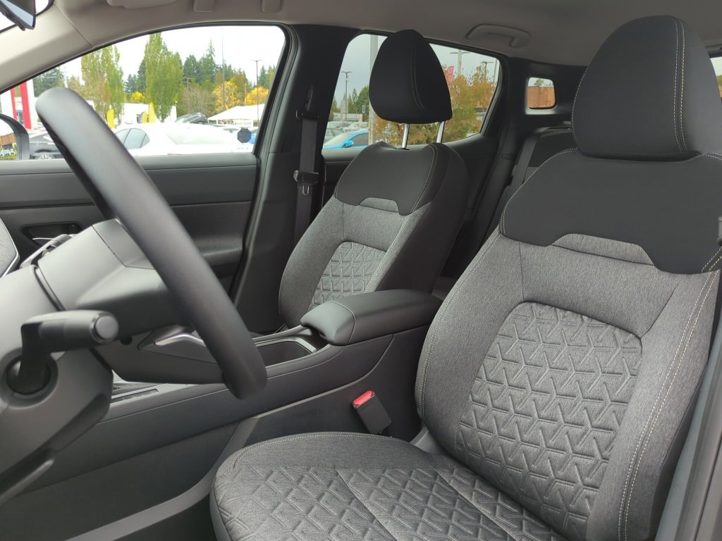 New 2026 Nissan Kicks SV w/ Cold Weather Package image 17