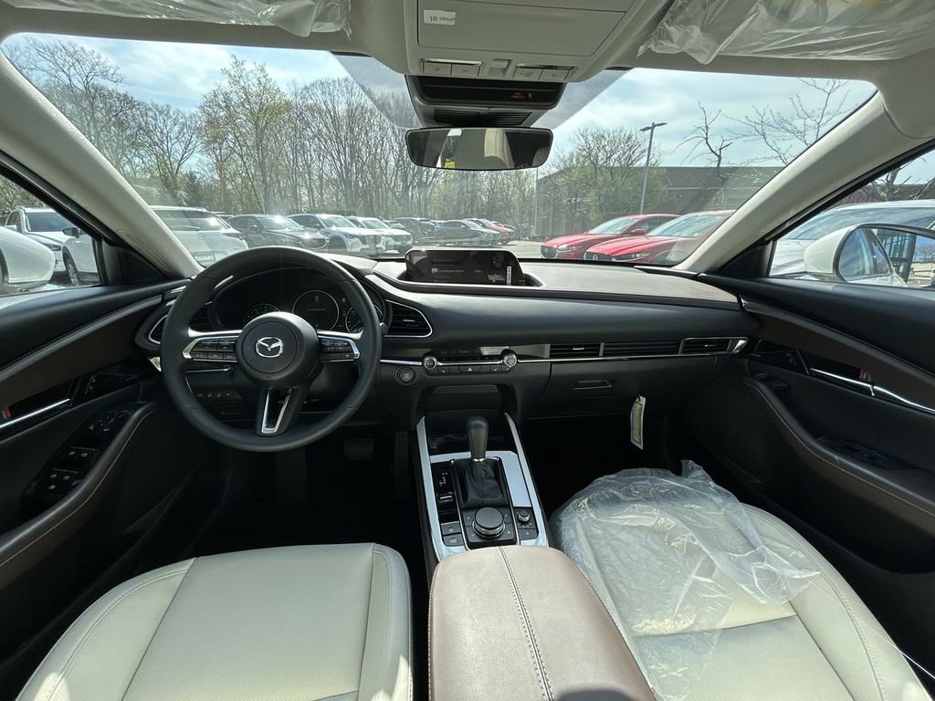 Used 2025 MAZDA CX-30 AWD 2.5 S w/ Premium Package image 12