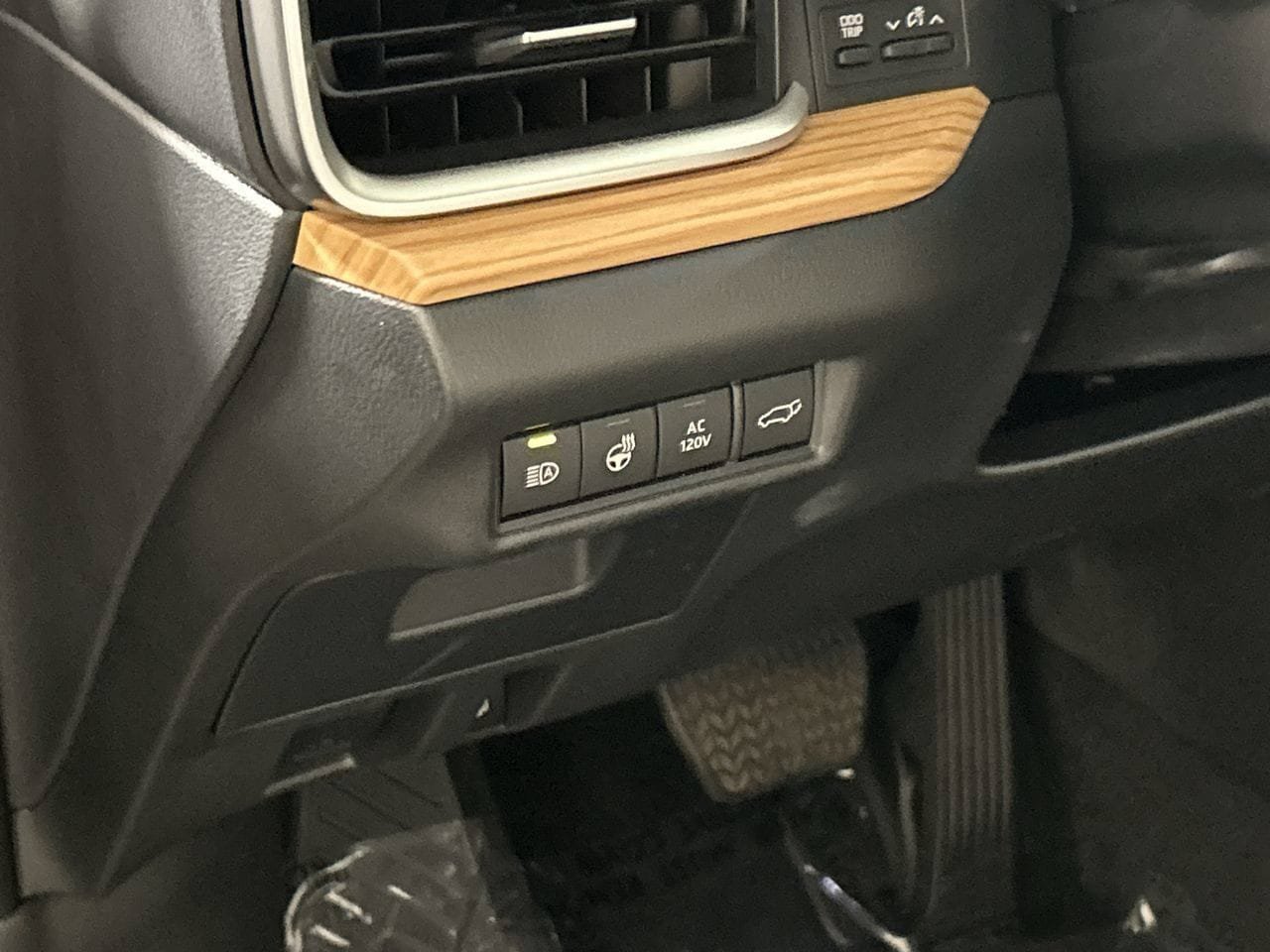 Used 2026 Toyota Grand Highlander AWD Hybrid image 14