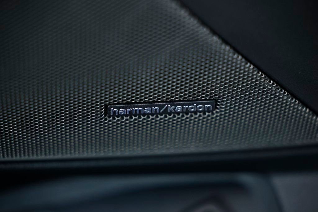 New 2026 BMW 330i Sedan w/ M Sport Package image 20