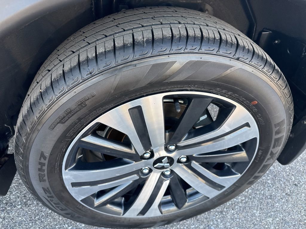 Used 2025 Mitsubishi Outlander Sport ES image 11