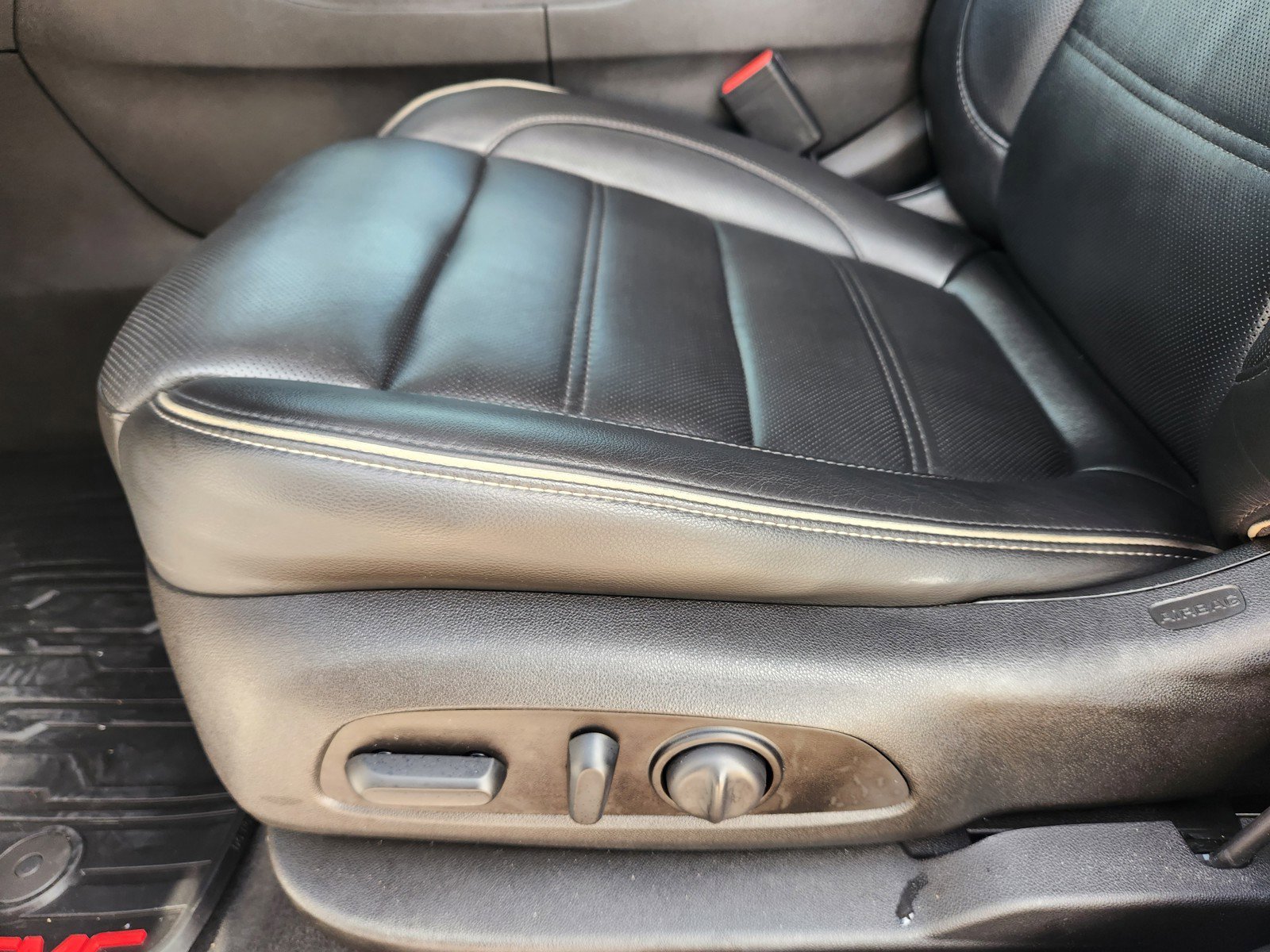 Used 2019 GMC Acadia Denali w/ Technology Package image 23