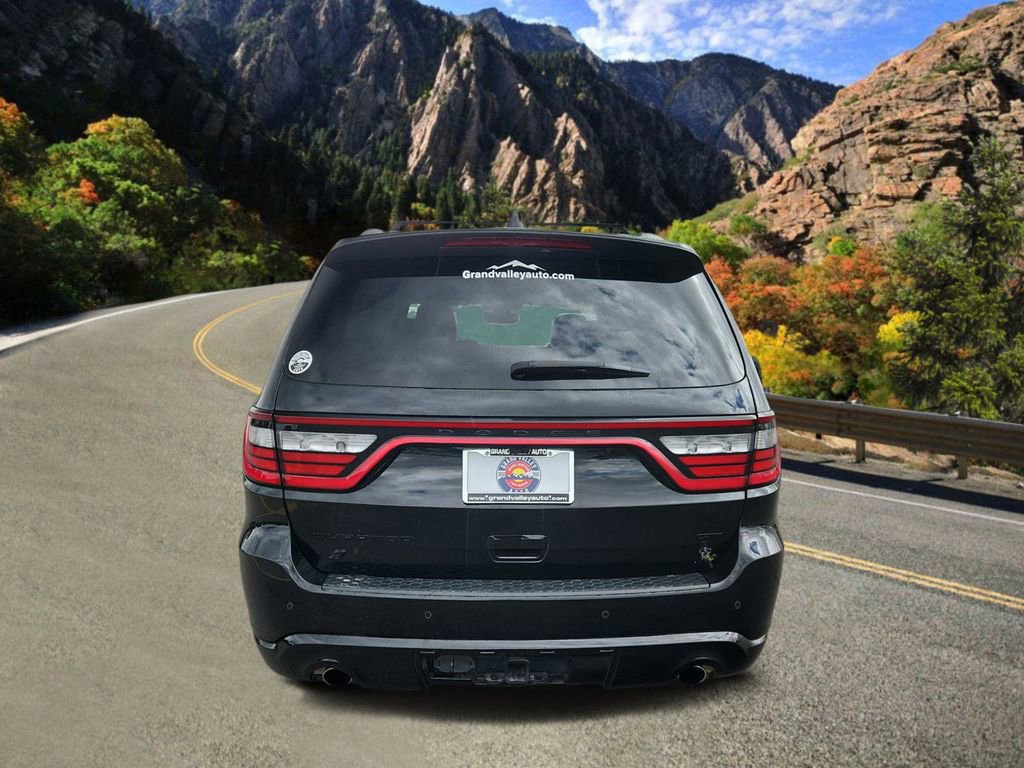 Used 2023 Dodge Durango GT w/ Blacktop Package AWD/4WD image 4