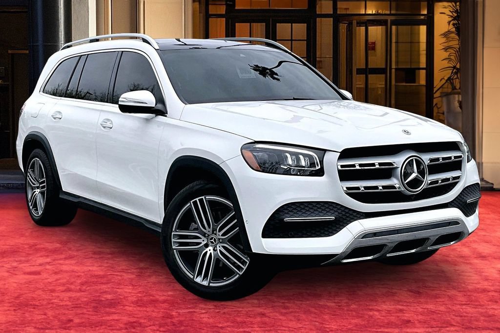 Used 2023 Mercedes-Benz GLS 450 4MATIC image 2