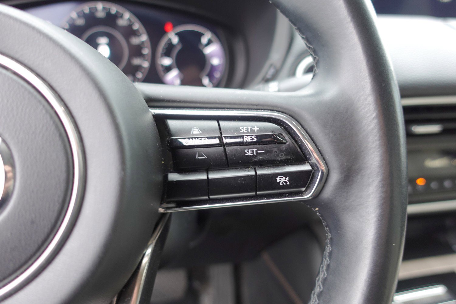 Used 2024 MAZDA CX-90 Plug-In Hybrid w/ Premium Pkg image 15