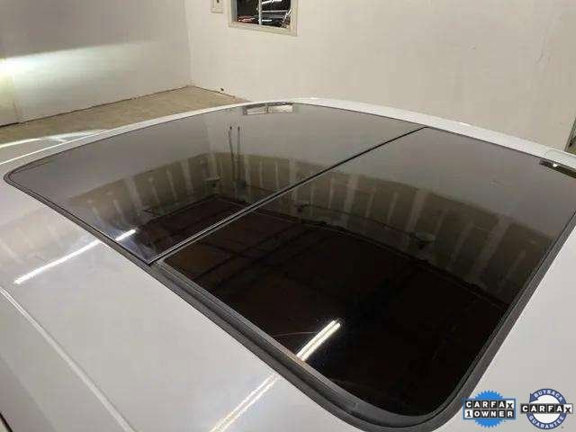 Used 2022 Audi e-tron Premium Plus w/ Premium Plus Package image 27