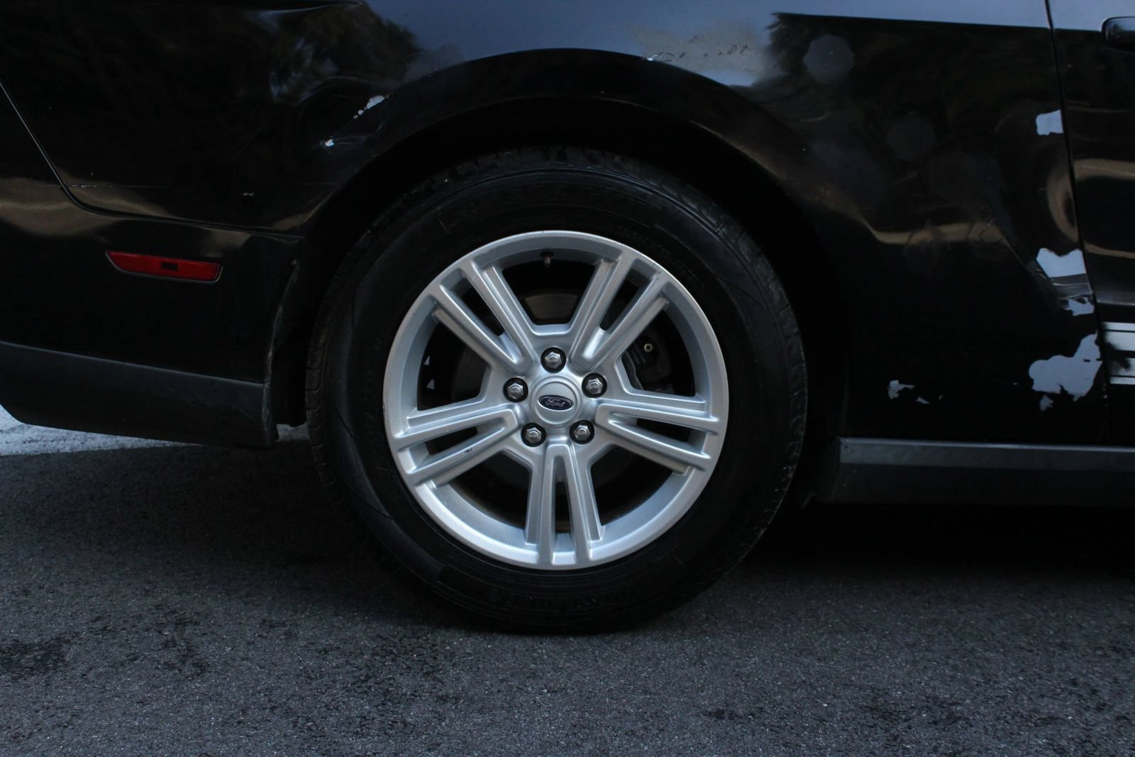 Used 2012 Ford Mustang Convertible w/ Security Pkg RWD image 6