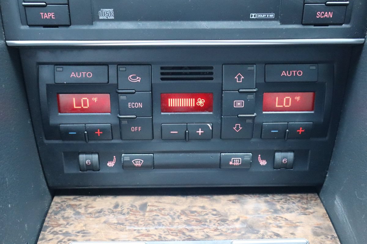 Used 2004 Audi S4 Sedan AWD/4WD image 23