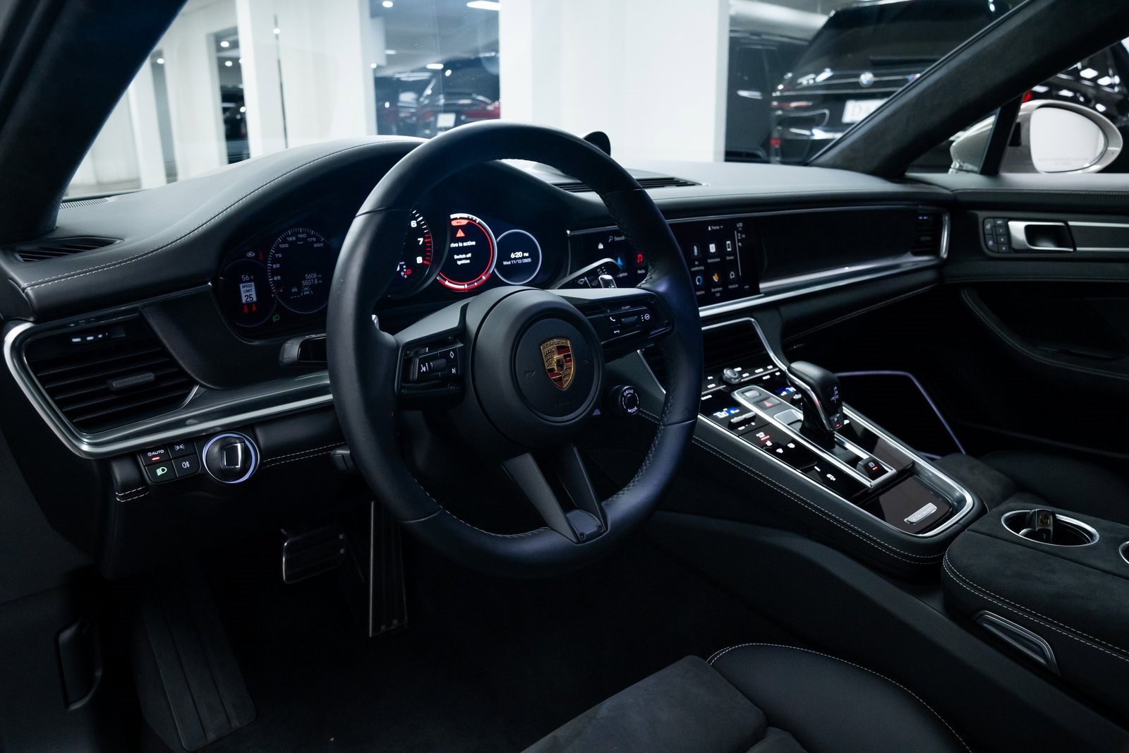 Used 2023 Porsche Panamera GTS image 19