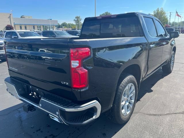Used 2025 Chevrolet Silverado 1500 LTZ w/ LTZ Premium Package AWD/4WD image 6