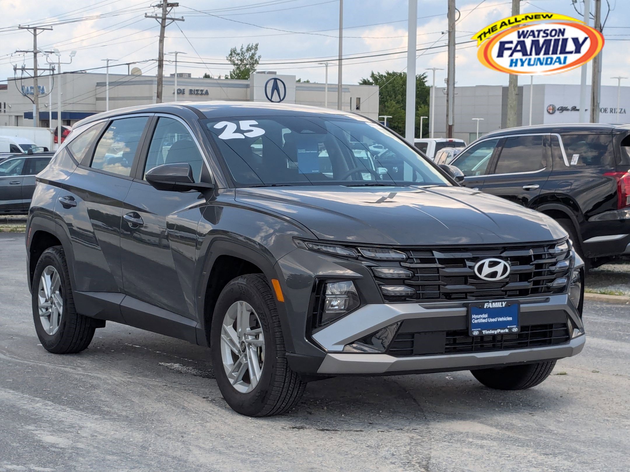 Certified 2025 Hyundai Tucson SE image 1