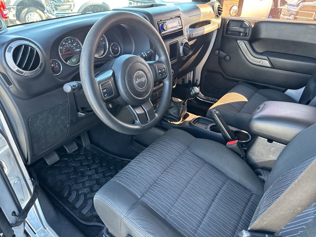 Used 2011 Jeep Wrangler Unlimited Sport AWD/4WD image 28