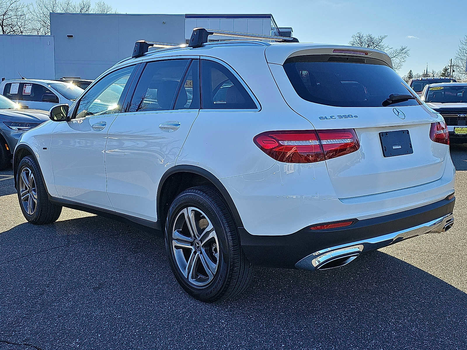 Used 2019 Mercedes-Benz GLC 350e 4MATIC image 4