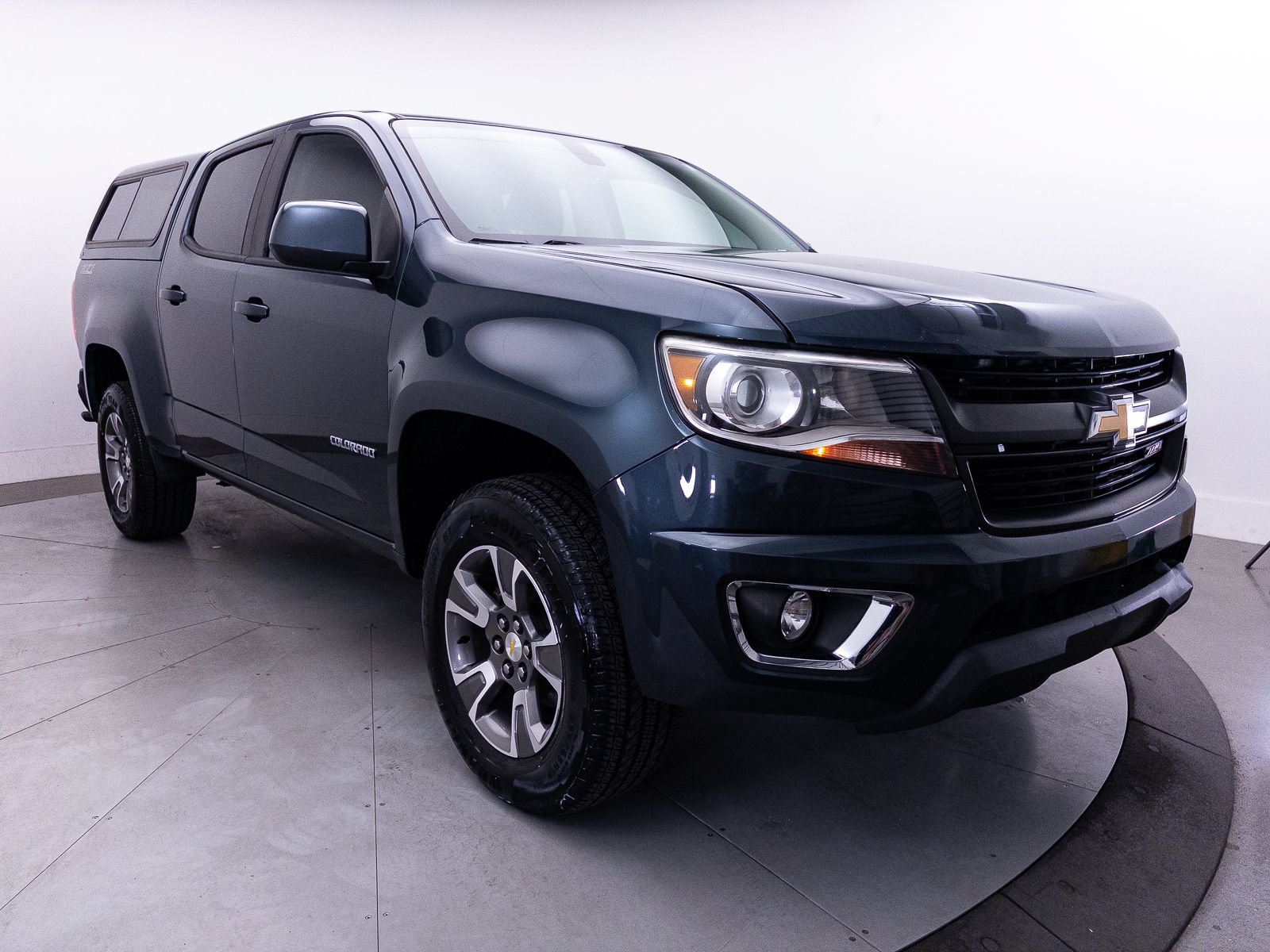 Used 2020 Chevrolet Colorado Z71 AWD/4WD image 14