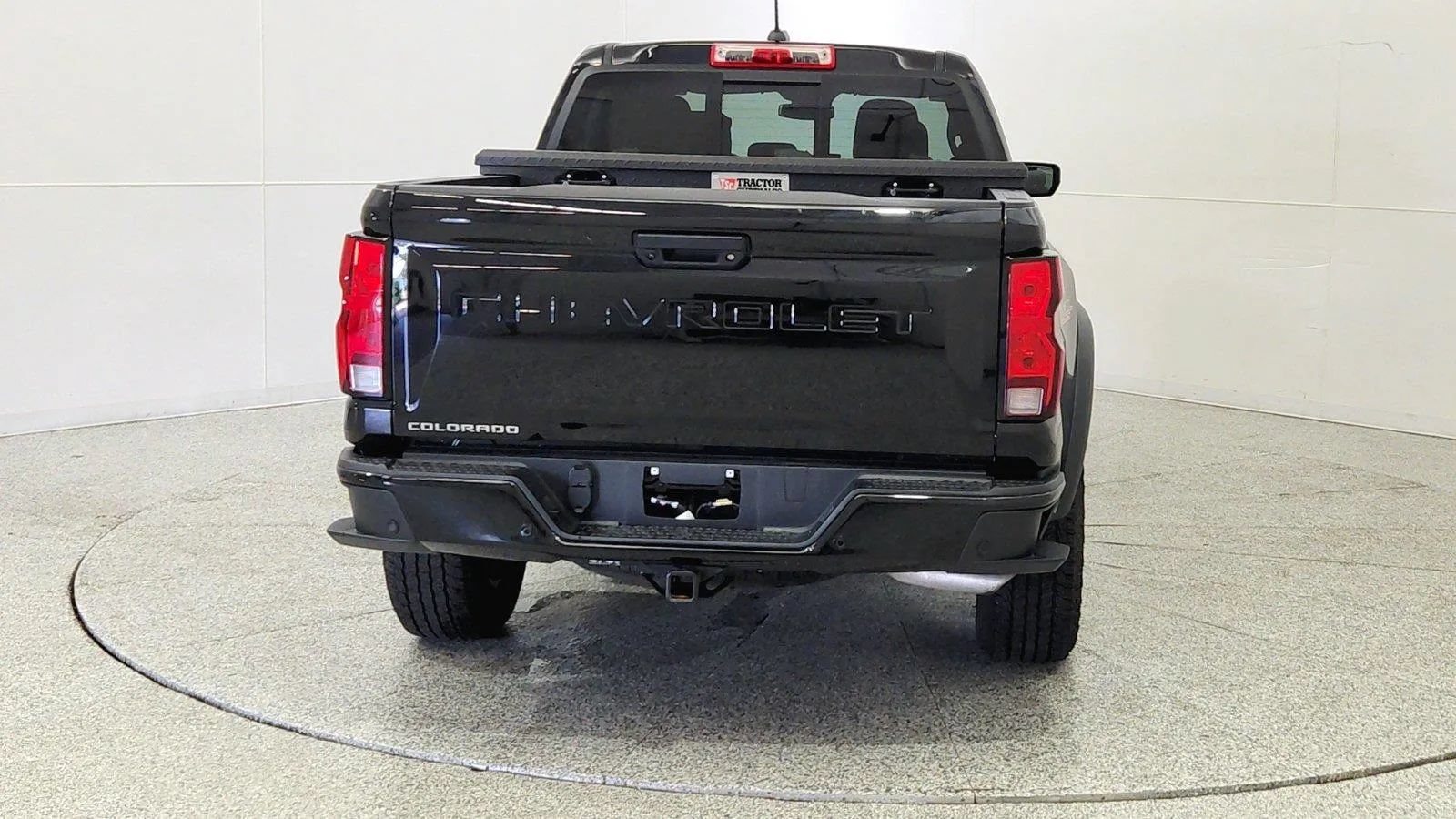 Used 2026 Chevrolet Colorado Trail Boss AWD/4WD image 6