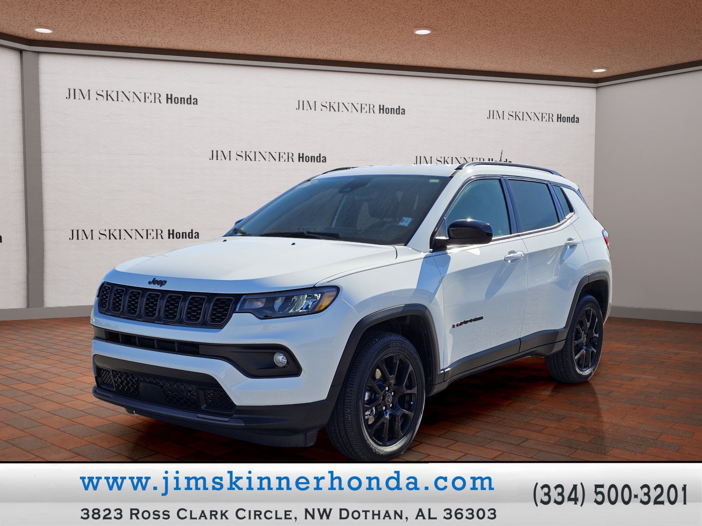 Used 2026 Jeep Compass Latitude AWD/4WD image 1