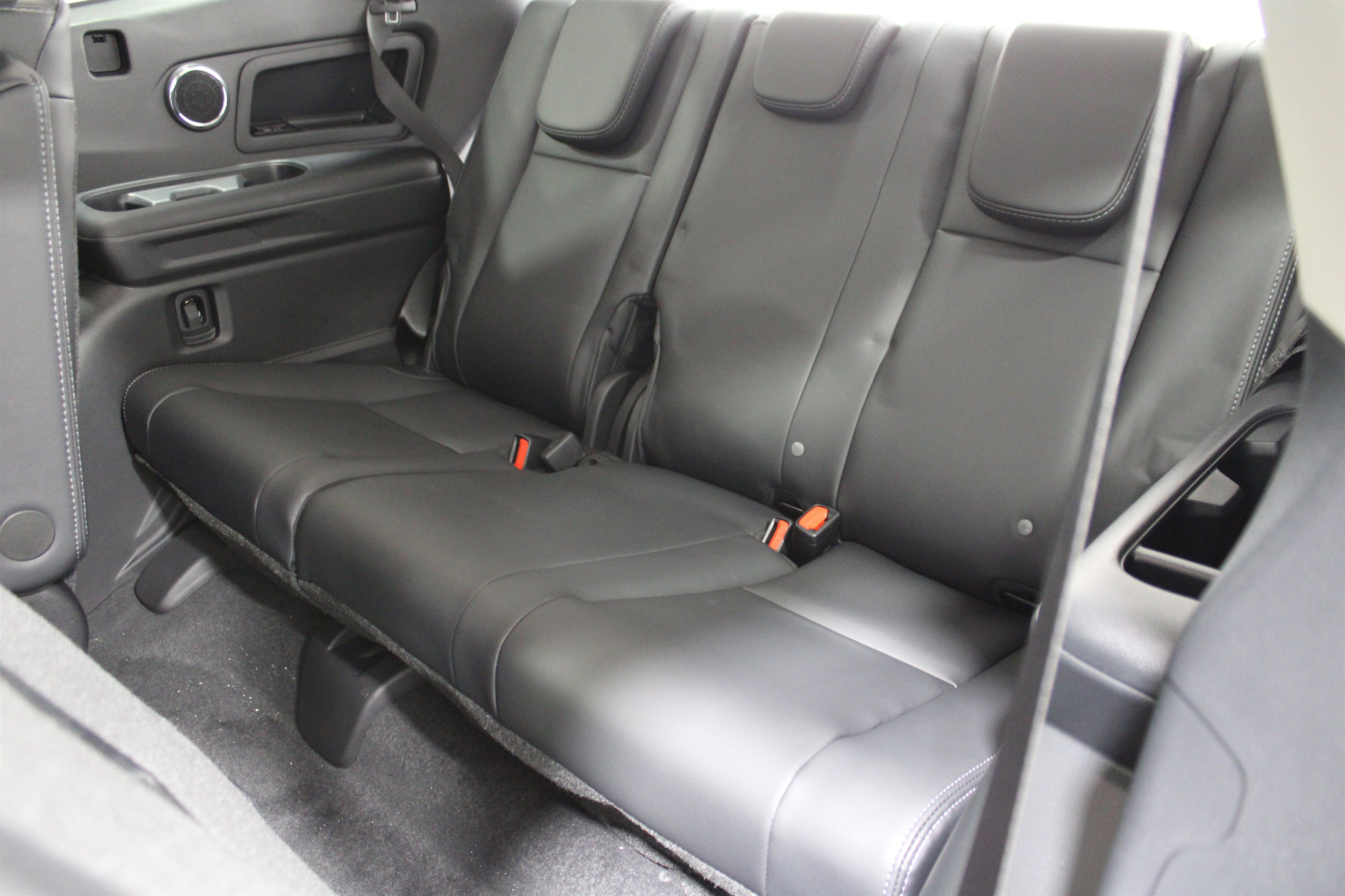 New 2025 Subaru Ascent Limited image 21