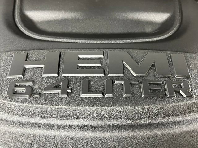 Used 2025 RAM 2500 Big Horn AWD/4WD image 9