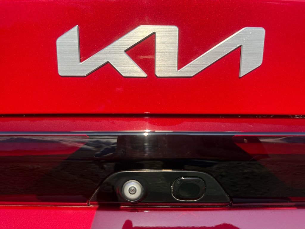 New 2025 Kia K5 EX image 17