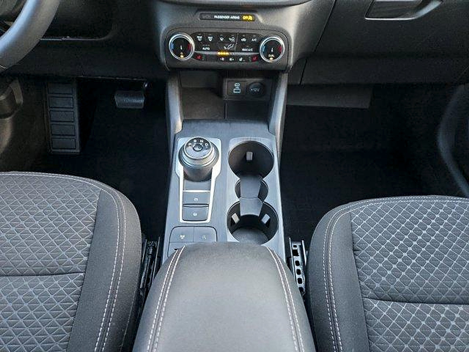 Certified 2023 Ford Escape Active AWD/4WD image 21